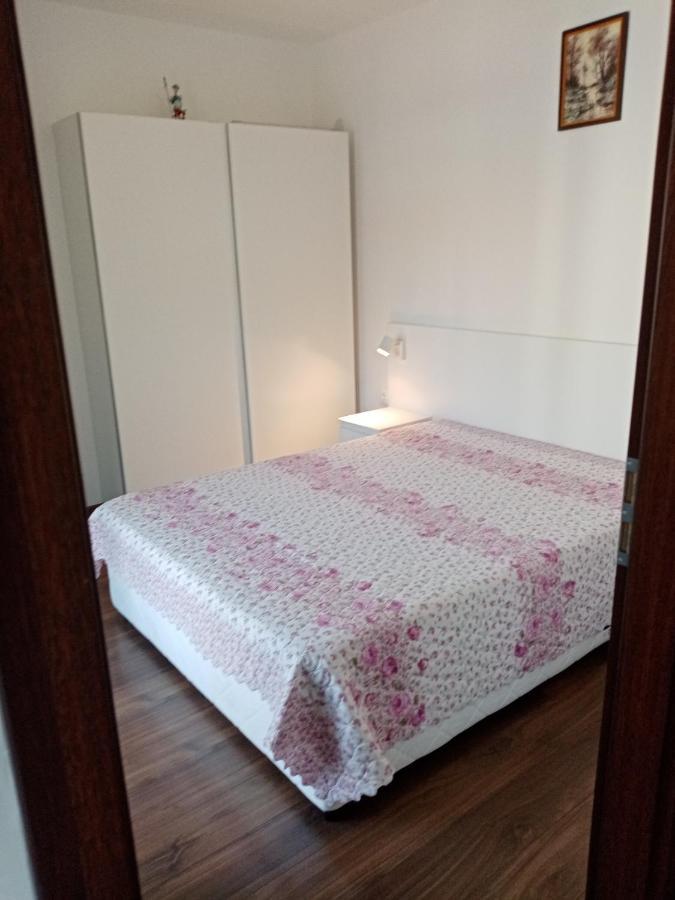 Apartments Center 桑丹斯基 外观 照片