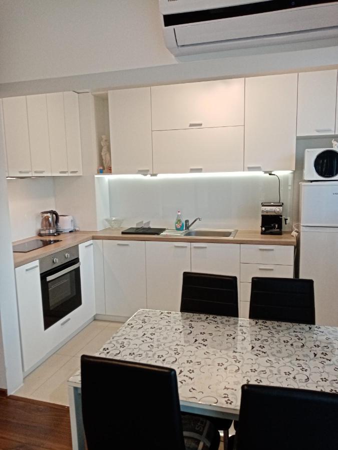 Apartments Center 桑丹斯基 外观 照片